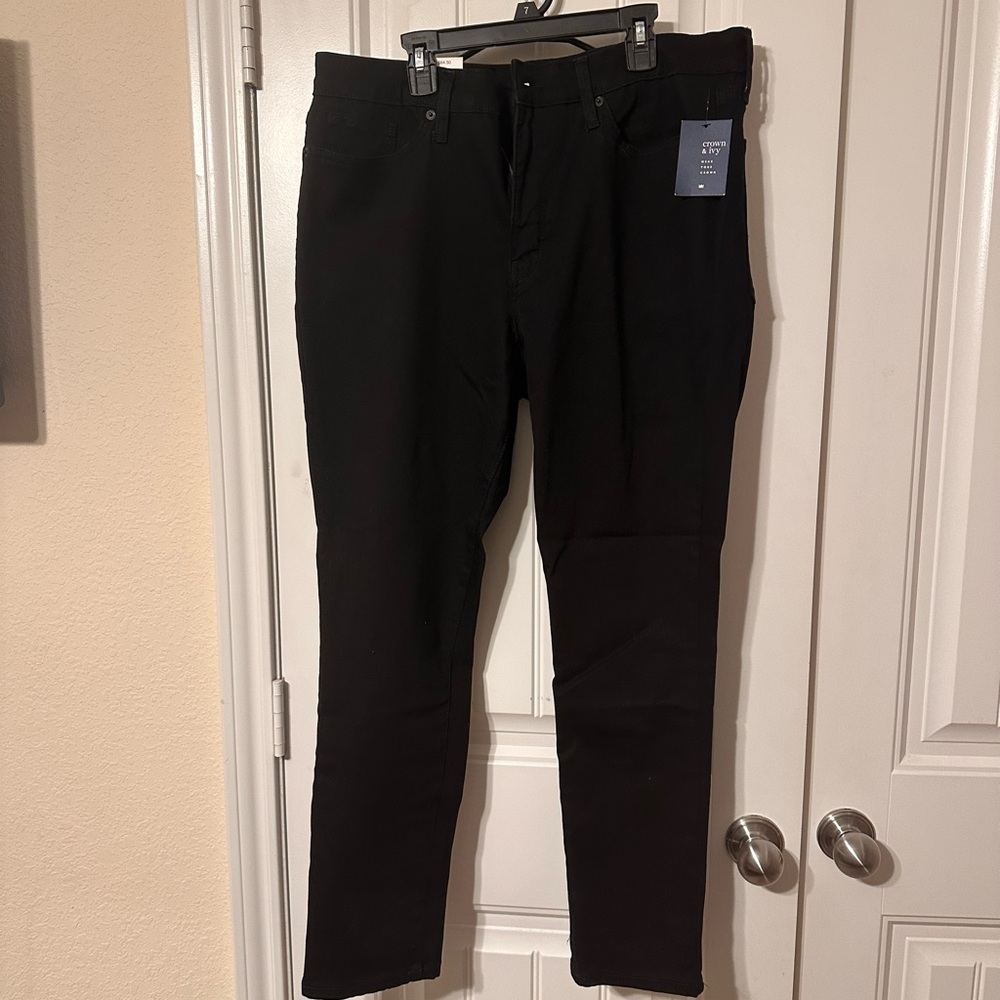 Women’s  Black Jeans